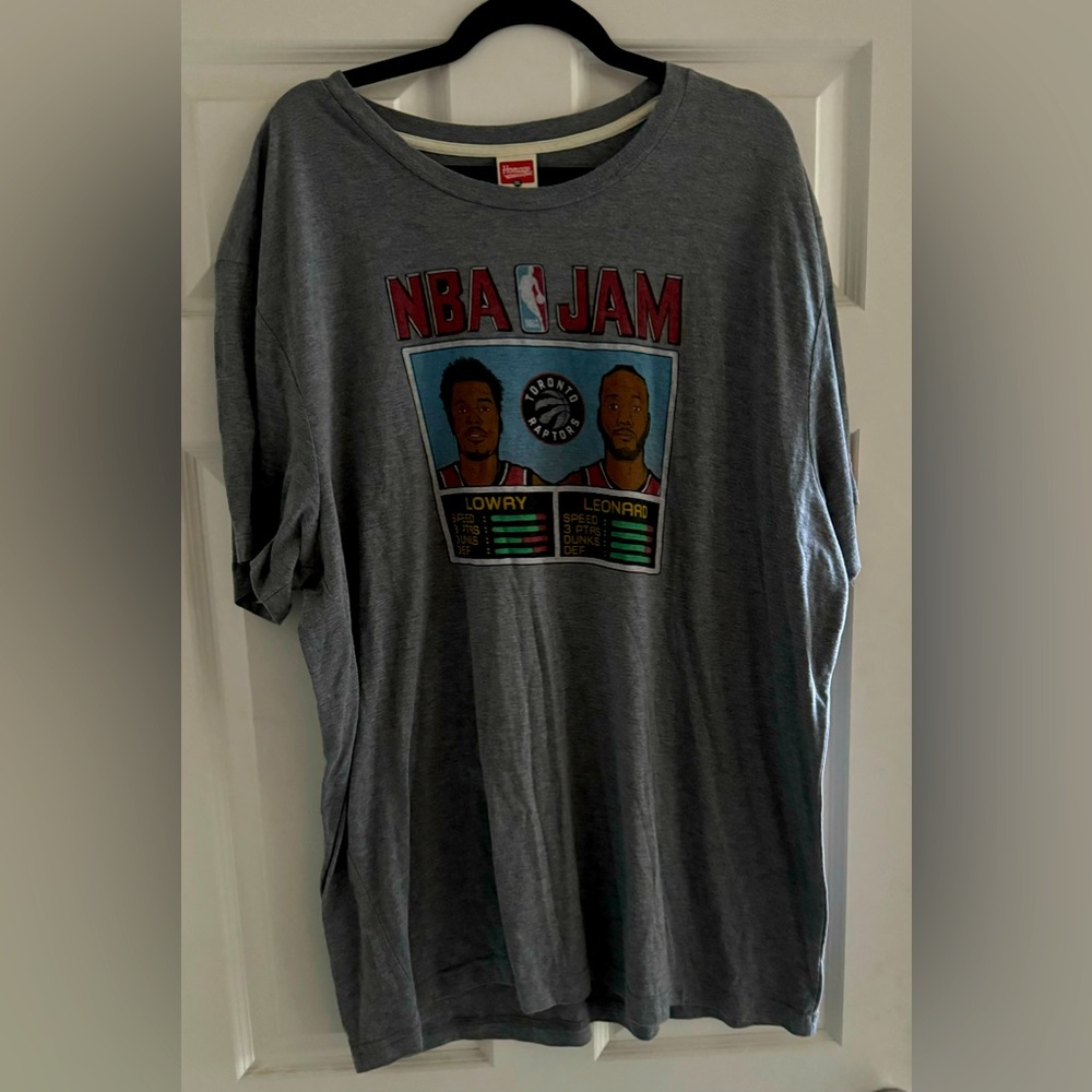 🏀 NBA Jam Toronto Raptors T-Shirt 3XL - Kyle Lowry & Kawhi Leonard - $36 CAD 🏀